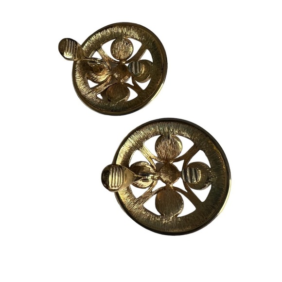 Monet Vintage Back Clasp Earrings With Gold + Pearl In Center - Picture 5 of 7